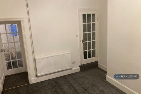 3 bedroom terraced house to rent, Leacroft Road, Derby, DE23