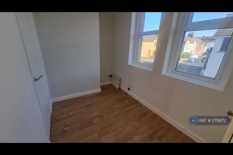 1 bedroom flat to rent, Milbanke Street, Doncaster, DN1