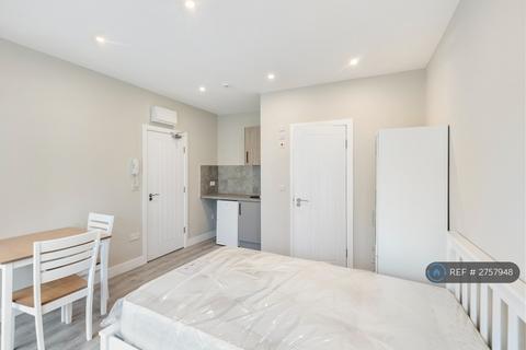 undefined, Carshalton Place, Carshalton, SM5