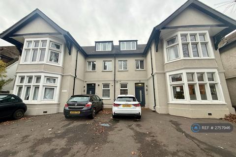 3 bedroom flat to rent, Finchley Road, London, NW11