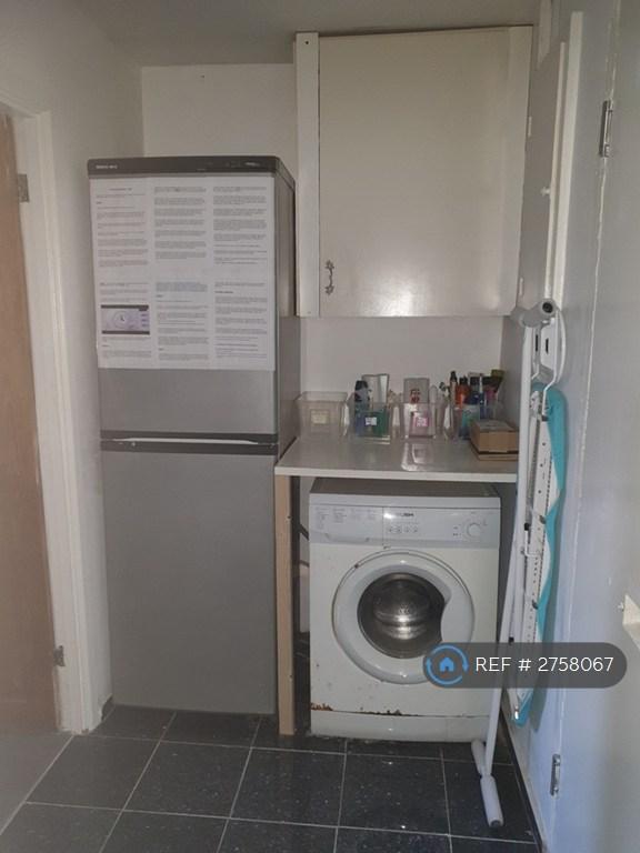 Single Room Extra Storage