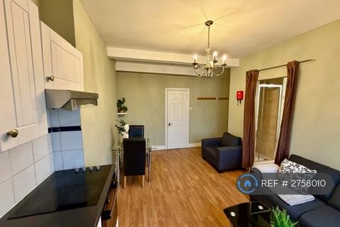1 bedroom flat to rent, Second Floor Front, London, W14