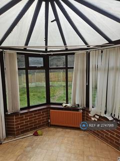 3 bedroom semi-detached house to rent, Musgrave Crescent, Sheffield, S5