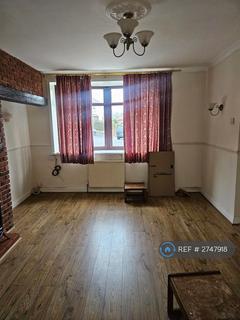 3 bedroom semi-detached house to rent, Musgrave Crescent, Sheffield, S5