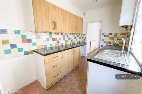 2 bedroom terraced house to rent, Mace Street, Stoke-On-Trent, ST4