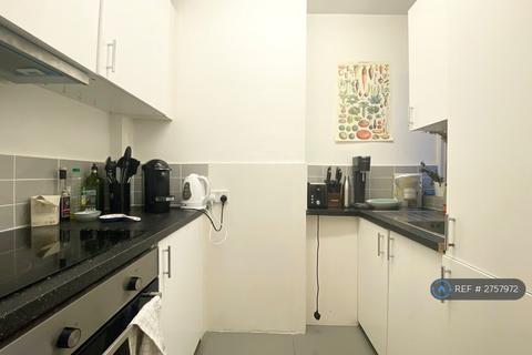 1 bedroom flat to rent, Beaumont Court, London, W1G