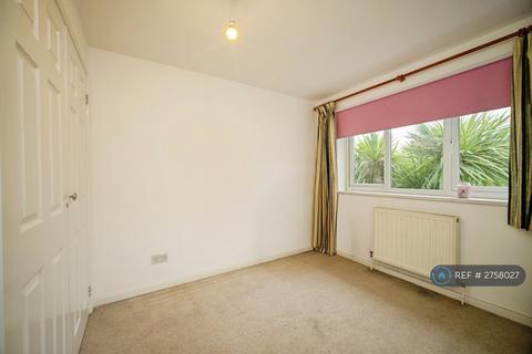 undefined, Vandyke, Bracknell, RG12