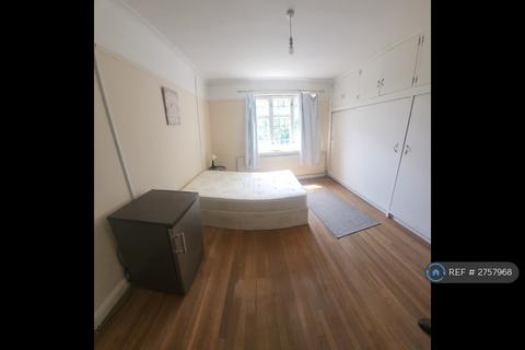 undefined, Wyvern Road, Purley, CR8