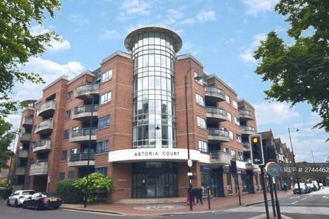 2 bedroom flat to rent, Astoria Court, Purley, CR8