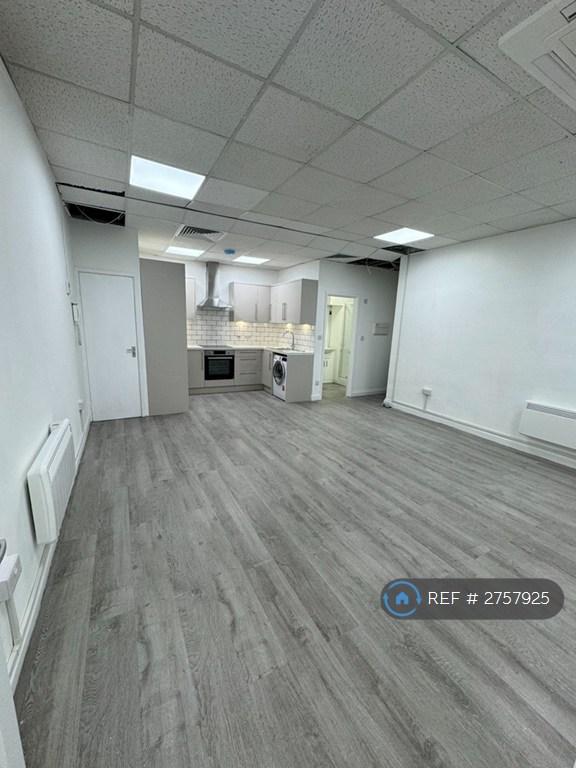 Large Brand New Studio