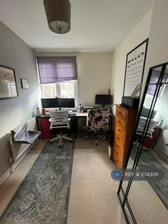 2 bedroom terraced house to rent, Okeburn Road, London, SW17