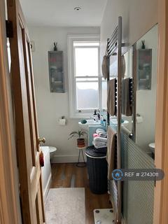 2 bedroom terraced house to rent, Okeburn Road, London, SW17