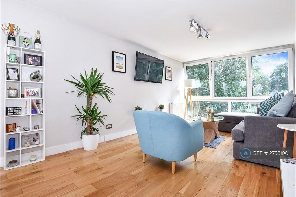 Living Room / Dining Room