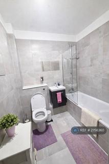 1 bedroom flat to rent, Tanner House, Leatherhead, KT22