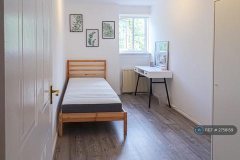 2 bedroom flat to rent, Turners Avenue, Paisley, PA1