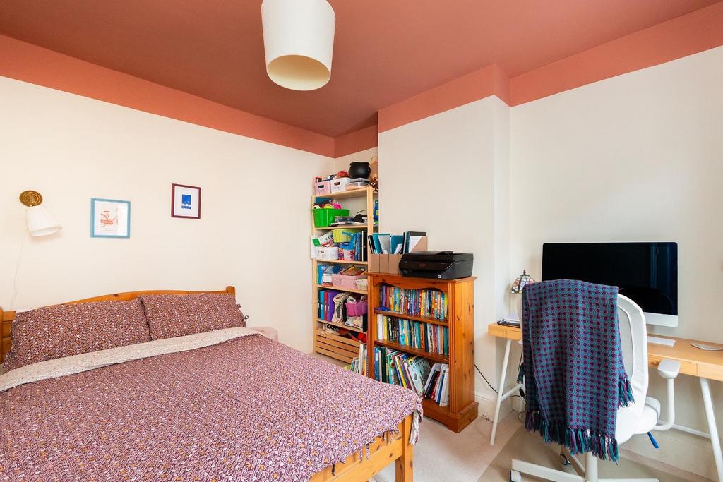 6 C3 RGK - Bedroom B.jpg