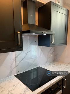 Studio to rent, Sutherland Street, London, SW1V