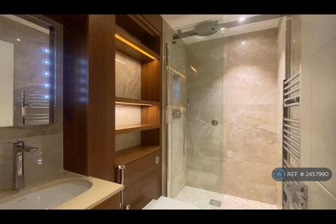 2 bedroom flat to rent, Bridge Place, London, SW1V