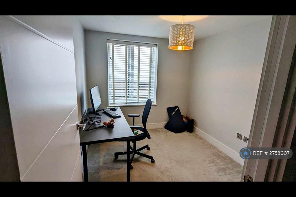 Second Bedroom Used As Office