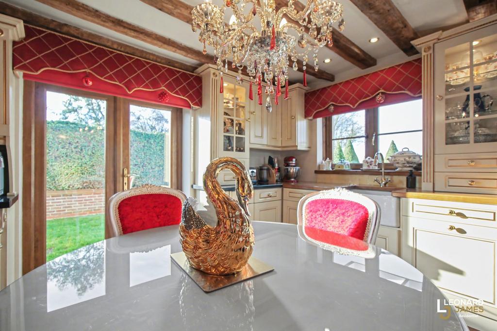 Kitchen Diner