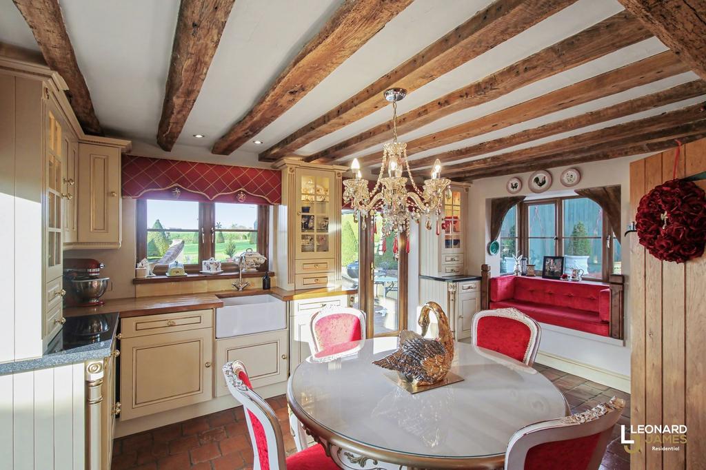 Kitchen Diner