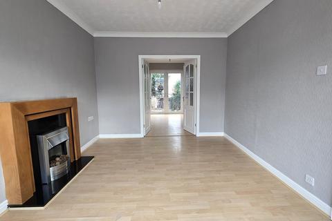 3 bedroom semi-detached house for sale, Glendower Close, Leicester, LE5