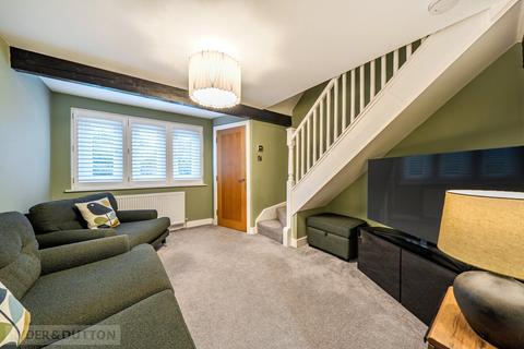 2 bedroom end of terrace house for sale, Highstones Gardens, Hope Street, Glossop, Derbyshire, SK13
