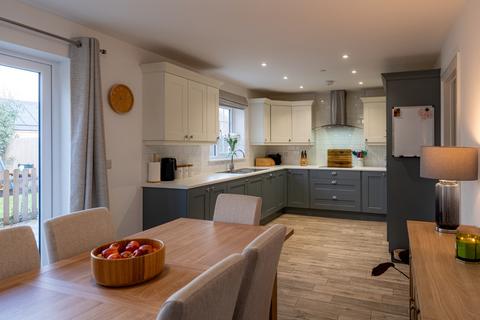 4 bedroom detached house for sale, Abbey Woods, Cwmbran NP44