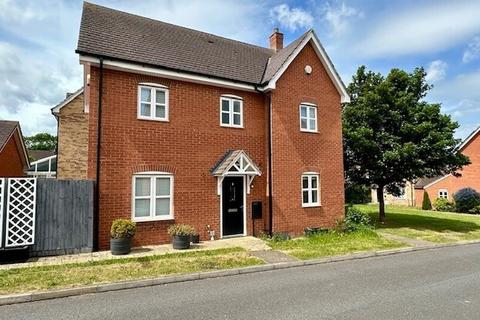 3 bedroom detached house to rent, Chamberlain Way MK42
