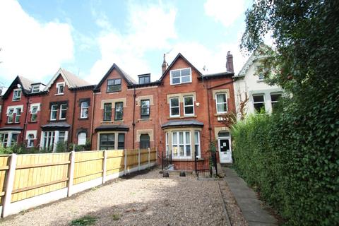2 bedroom flat to rent, St. Martins Terrace, Leeds, West Yorkshire, LS7