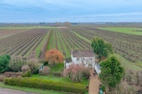 4 bedroom detached house for sale, Cross Lane, Wisbech, Cambs, PE13 4TX