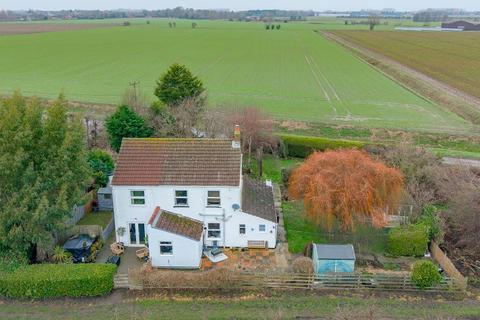 4 bedroom detached house for sale, Cross Lane, Wisbech, Cambs, PE13 4TX
