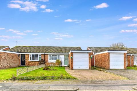 2 bedroom semi-detached bungalow for sale, Bedford MK40