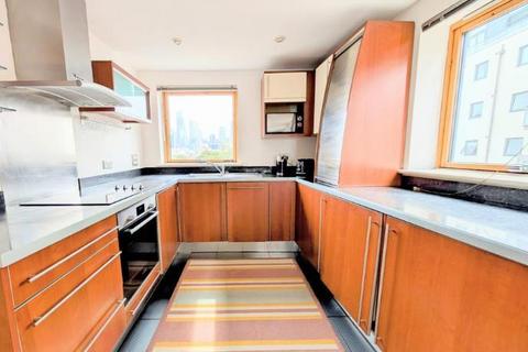 1 bedroom flat to rent, Apollo Building, 1 Newton Place, Crew Street, Canary Wharf, Westferry, London, E14 3TS
