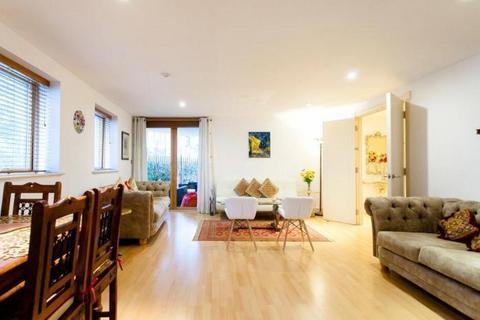 1 bedroom flat to rent, Apollo Building, 1 Newton Place, Crew Street, Canary Wharf, Westferry, London, E14 3TS