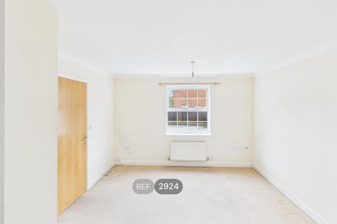 2 bedroom flat to rent, Offord Close, Ipswich, IP5 2DD