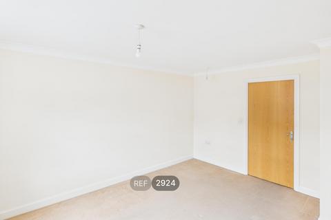2 bedroom flat to rent, Offord Close, Ipswich, IP5 2DD