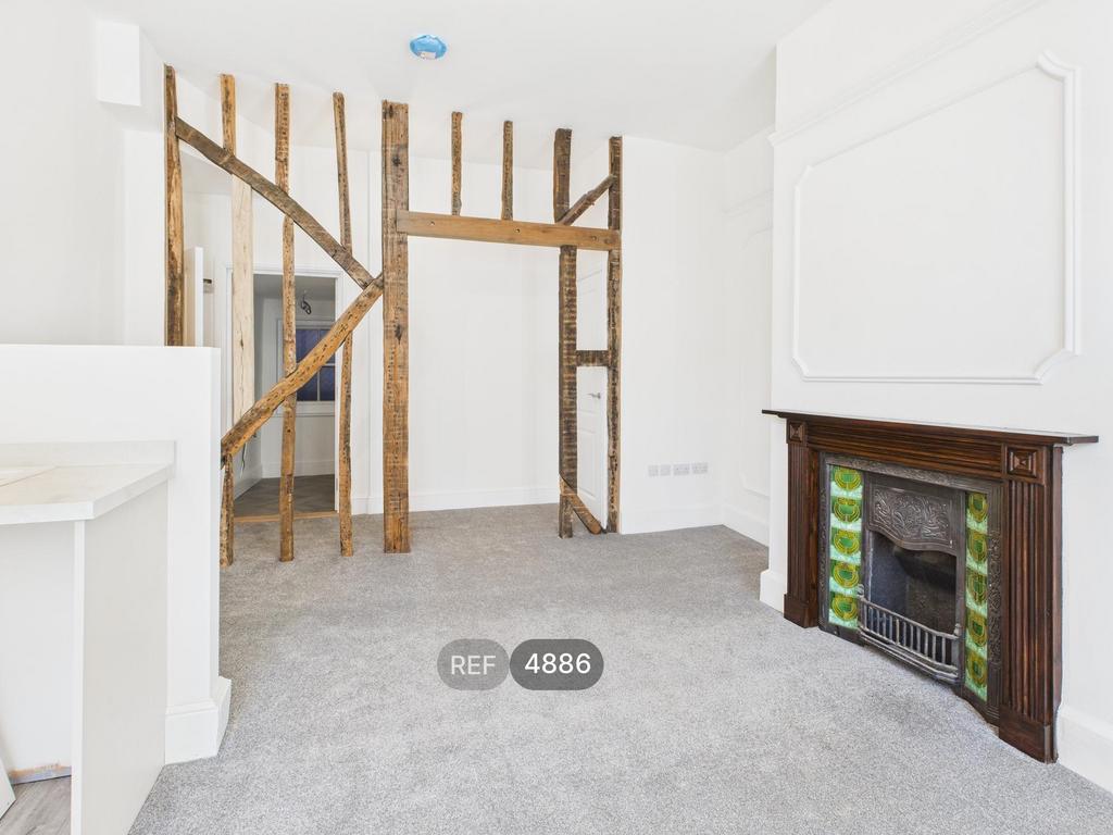 Kitchen/Living area