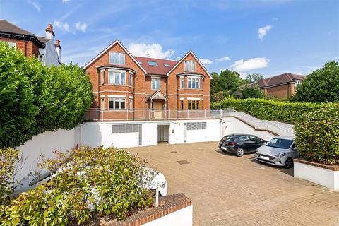 undefined, Plough Lane, Purley CR8