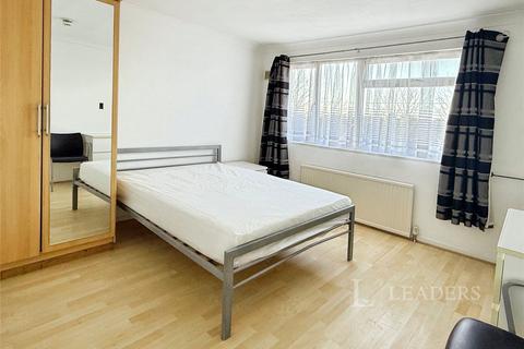 5 bedroom terraced house for sale, Brendon Avenue, Luton, Bedfordshire