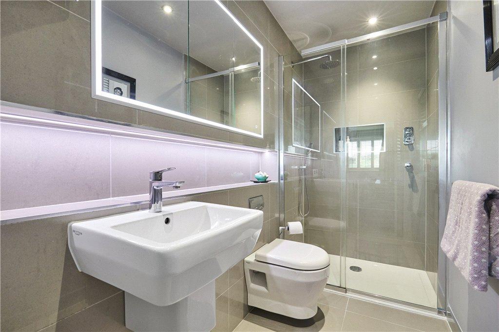 Bedroom 1 En-Suite