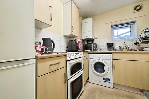 undefined, Shilling Close, Tilehurst, Reading