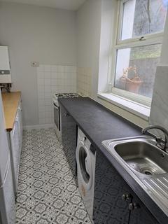 2 bedroom flat to rent, st james road, croydon CR0