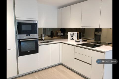 1 bedroom flat to rent, Claremont House, London, SE16