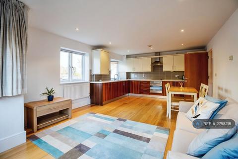 2 bedroom flat to rent, Worple Road, Wimbledon, SW19