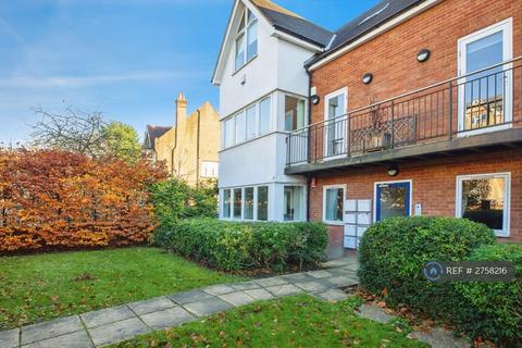 Worple Road, Wimbledon, SW19