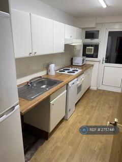 1 bedroom flat to rent, Tilehurst Court, Salford, M7