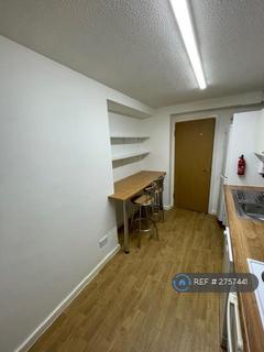 1 bedroom flat to rent, Tilehurst Court, Salford, M7