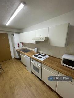 1 bedroom flat to rent, Tilehurst Court, Salford, M7