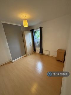 2 bedroom terraced house to rent, Gladys Road, Birmingham, B67